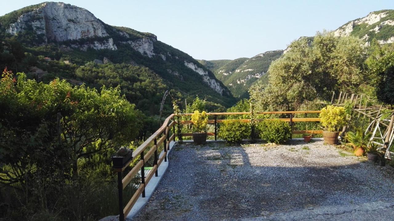 Locanda Ca De Rusitta Vezzi Portio Εξωτερικό φωτογραφία