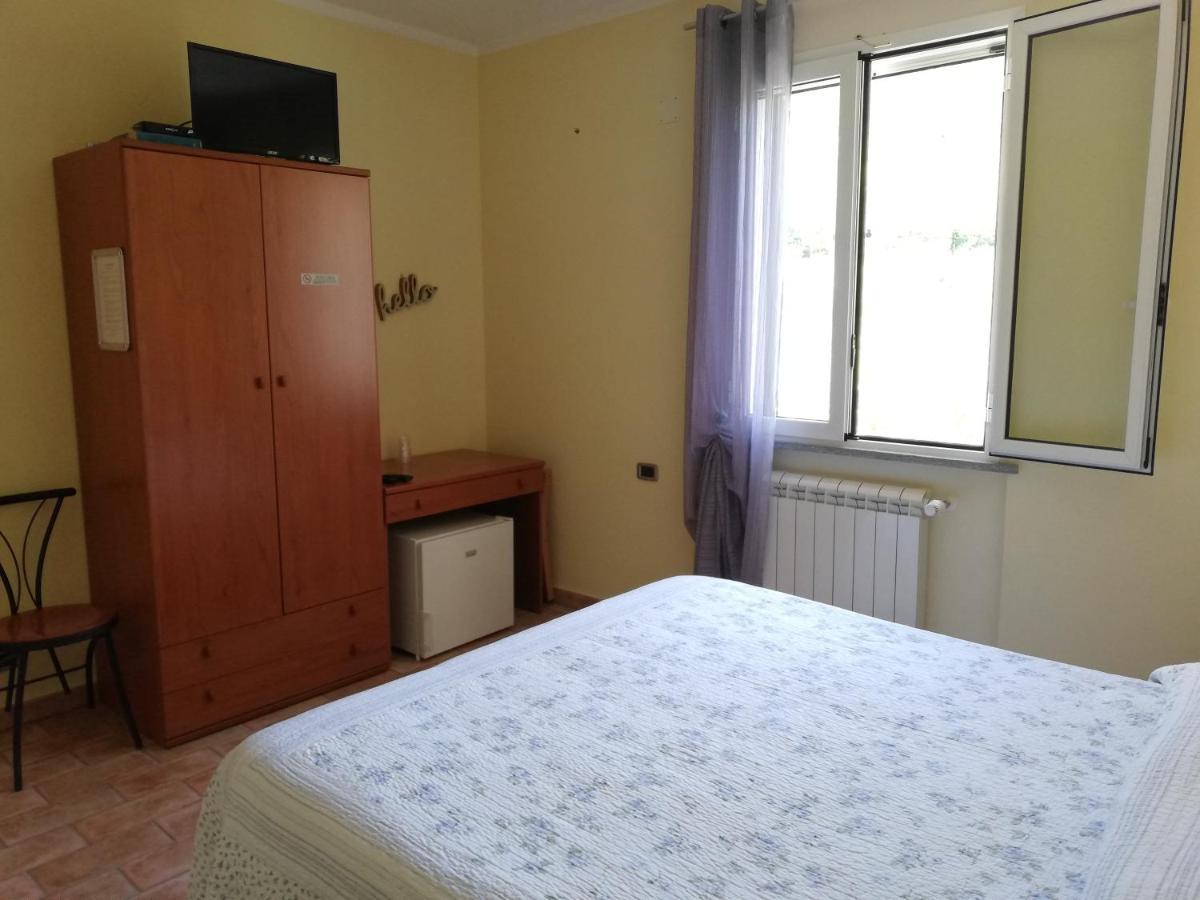 Locanda Ca De Rusitta Vezzi Portio Εξωτερικό φωτογραφία